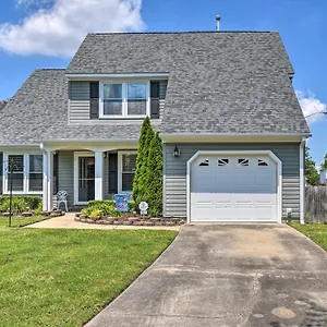 Virginia Family House Less Than 1 Mi To Golf Club! Holiday home