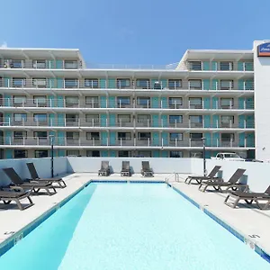 Hotel Howard Johnson By Wyndham Virginia At The, Virginia Beach